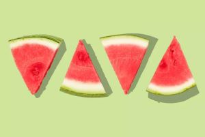 夏天吃“红”色食物最养心,护血管还补血,每吃一口都是赚到!